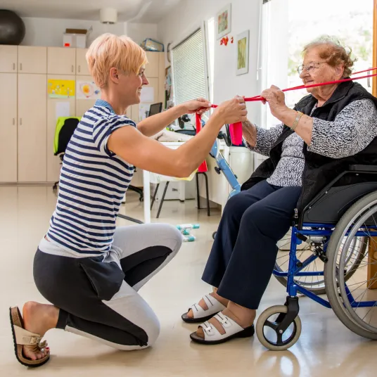Exercice physique femme âgée
