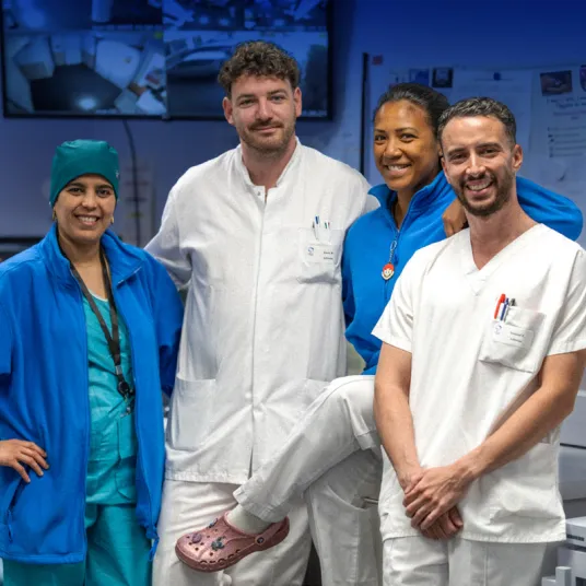 Couverture du rapport de mission 2024-2025 de Vivalto Santé.