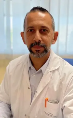 Dr Abdulmutalib