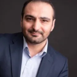 Photo of practitioner