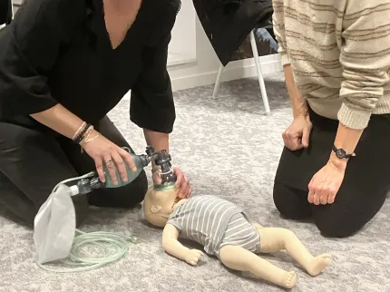 Formation "Accueil des enfants et adolescents en services de soins" par le groupe Vivalto Santé 