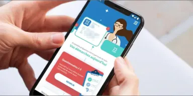 Un patient fait sa préadmission en ligne sur l'application Vivalto Santé