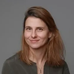 Photo of practitioner