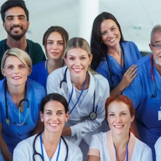 Equipe soignant et médecins