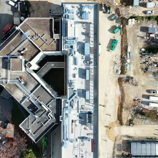 Le bâtiment des Hôpitaux Privés Rennais - Cesson-Sévigné en construction