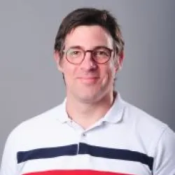 Photo of practitioner