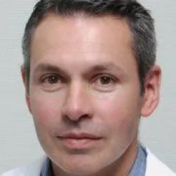 Photo of practitioner