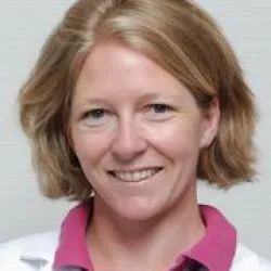 Photo of practitioner