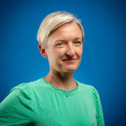 Photo of practitioner