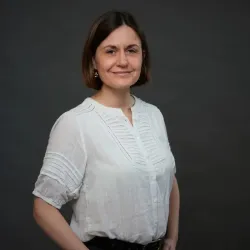 Photo of practitioner