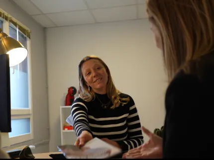 Emilie, chargée de patientèle