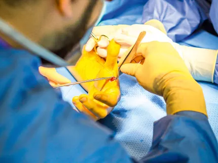 Focus sur Saint-Nazaire chirurgie de la main