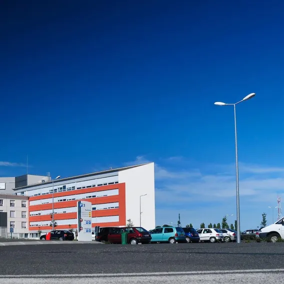 Parking du Pôle Santé Léonard de Vinci
