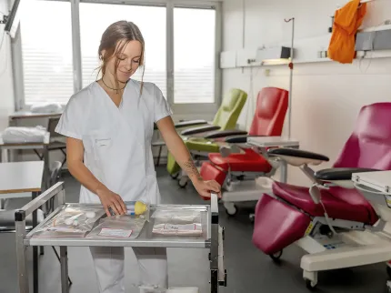 Infirmière en service de chimiothérapie à la Polyclinique Lyon Nord
