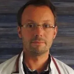 Photo of practitioner