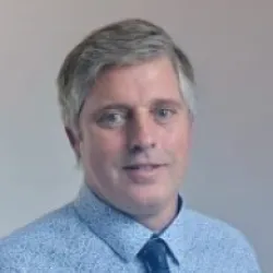 Photo of practitioner
