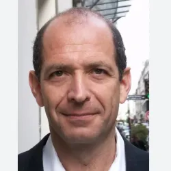 Photo of practitioner