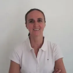 Photo of practitioner