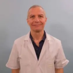 Photo of practitioner