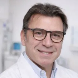 Photo of practitioner