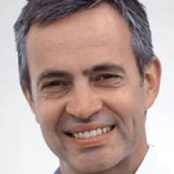 Photo of practitioner