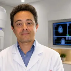 Photo of practitioner