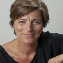 Photo of practitioner
