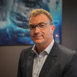 Photo of practitioner