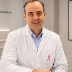 Photo of practitioner