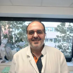 Photo of practitioner