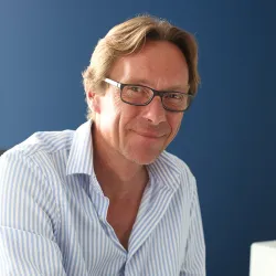 Photo of practitioner