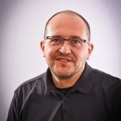 Photo of practitioner