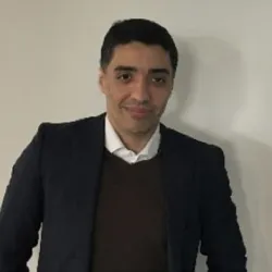 Photo of practitioner