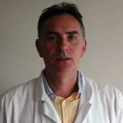 Photo of practitioner