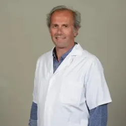 Photo of practitioner