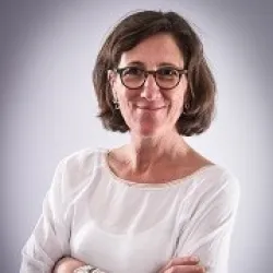 Photo of practitioner