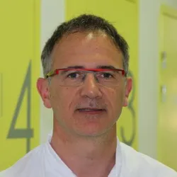 Photo of practitioner
