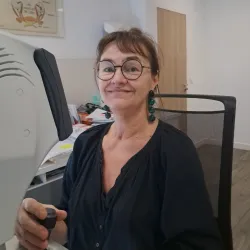 Photo of practitioner