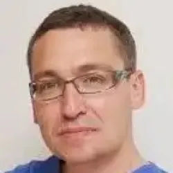 Photo of practitioner