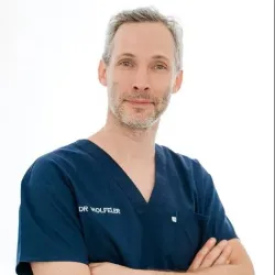 Photo of practitioner