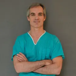 Photo of practitioner