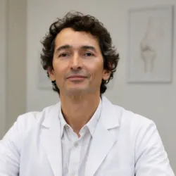 Photo of practitioner
