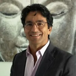 Photo of practitioner