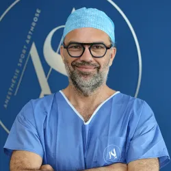 Photo of practitioner