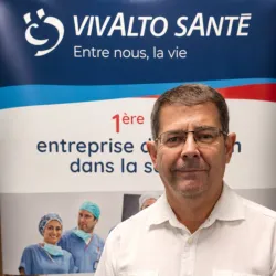 Photo of practitioner