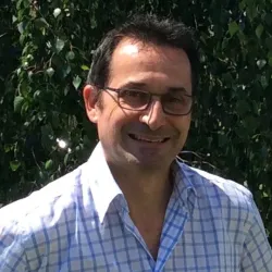 Photo of practitioner
