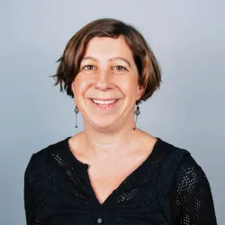 Photo of practitioner