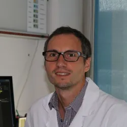 Photo of practitioner