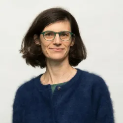 Photo of practitioner