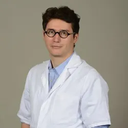 Photo of practitioner